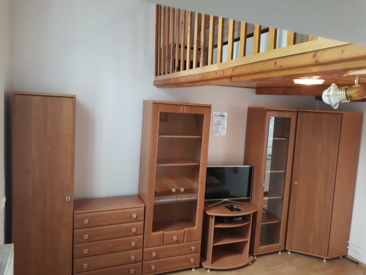 Vysoké Tatry Apartman Pavilon D-Peter מראה חיצוני תמונה